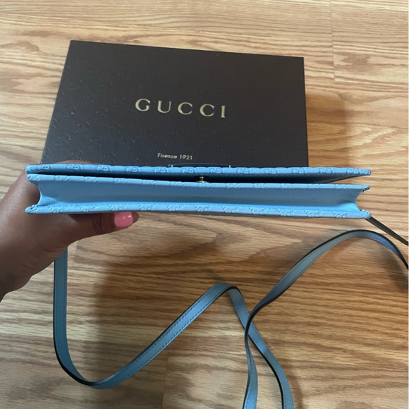 Authentic Gucci Microguccissima Wallet with Strap - Picture 3 of 8